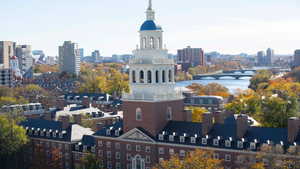 800+ Indian Students Face Deportation from Harvard