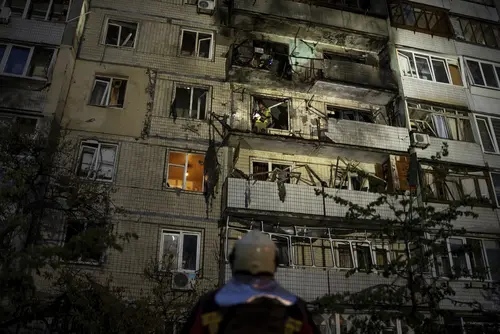 Kyiv Rocked by Massive Overnight Missile and Drone Attack Amid Largest Prisoner Swap of the War